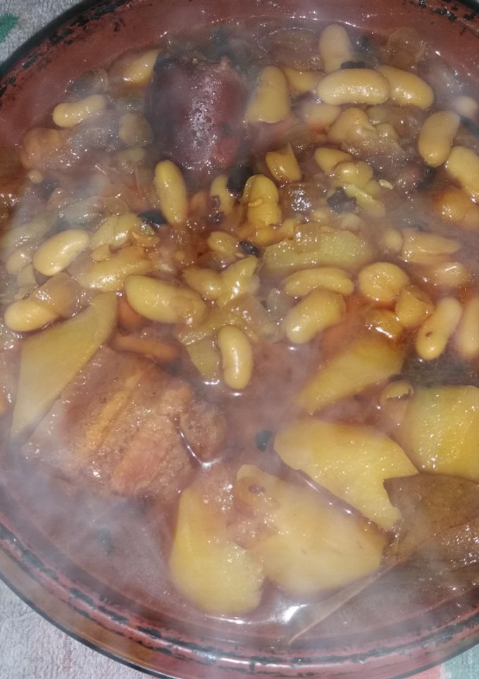 Una foto de Fabada estilo gallego (A mi manera)