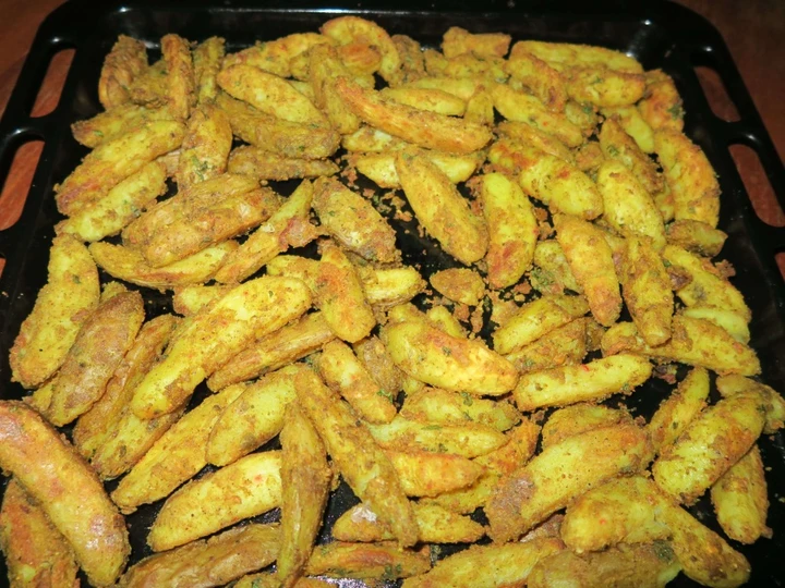 How To Prepare SPICY OVEN BAKED POTATO WEDGES | Crispy Potato Wedges which Delicious