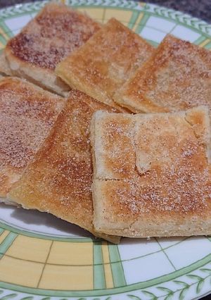 A picture of Pan fried Puff Pastry.