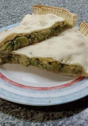 Una foto de Tarta de brócoli y cebolla