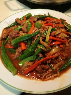 秋葵醬燒肉 的食譜成品照片