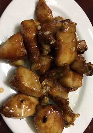 Hình của món Thịt gà chiên mắm tỏi.