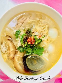 Hình của món Súp Cua Óc Heo.