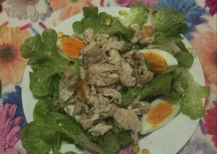 Salade aux poulets