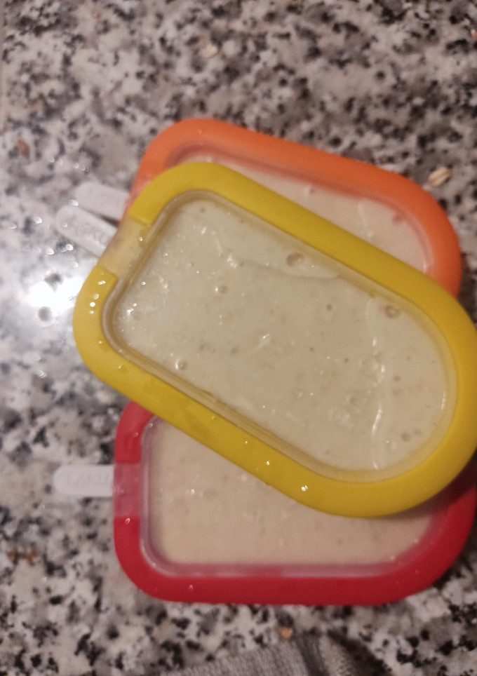 Una foto de Helado de yogurt de limón