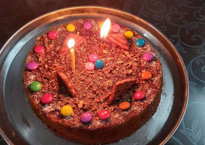 चॉकलेट बनाना केक रेसिपी | chocolate banana cake in hindi | केला चॉकलेट केक