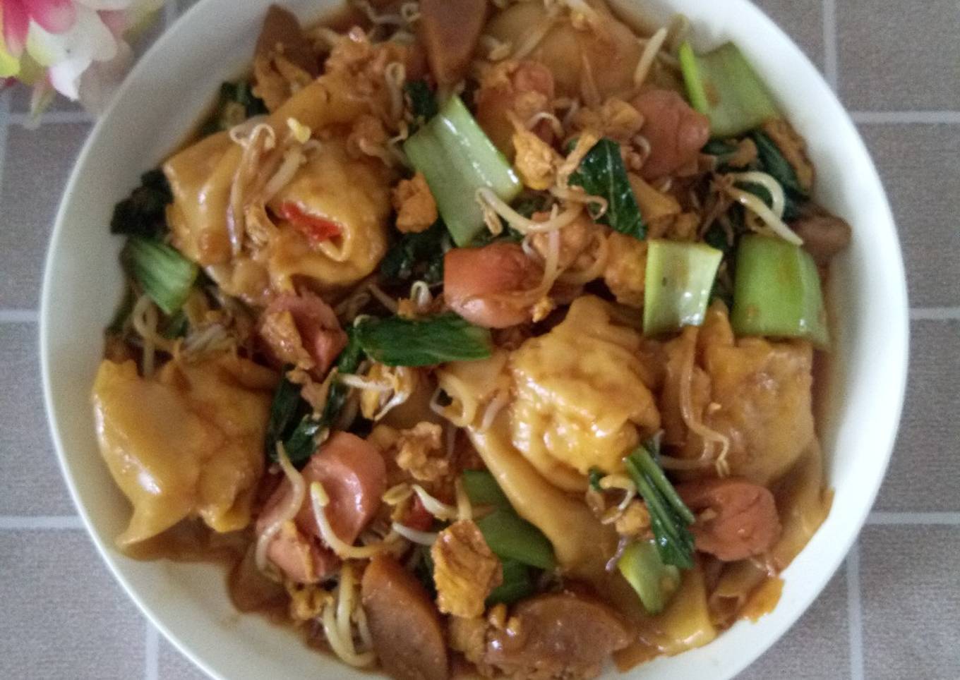 96. Pangsit Goreng