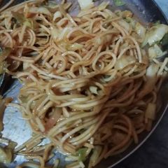 A picture of Chowmin.
