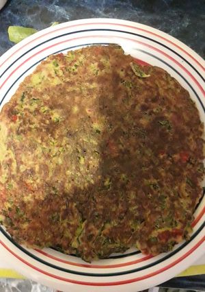 Una foto de Tortilla de zanahorias y acelga