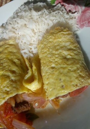 Una foto de Huevos con relleno