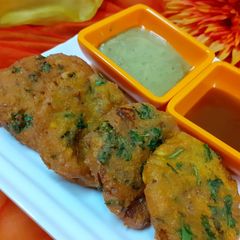 A picture of Chana daal bada.