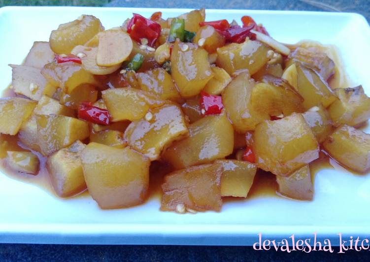 Easiest Way to Make Perfect Oseng Kikil Mercon Kecap