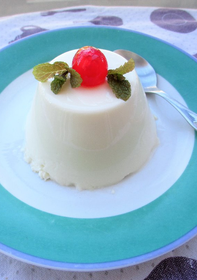 Una foto de La original panna cotta tradicional de Piamonte