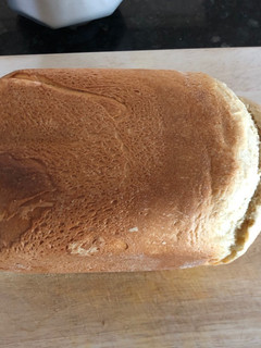 A picture of Machine white bread.