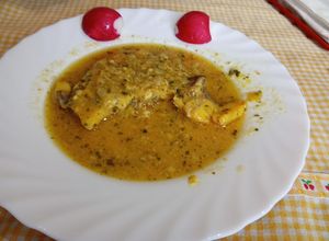 Foto principal de Tintorera en salsa amarilla