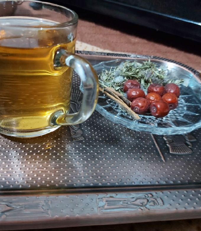 عکسی از دستور دمنوش آویشن و عناب