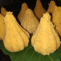 A picture of Modak.
