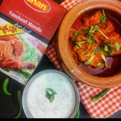 A picture of Tandoori chicken handi.