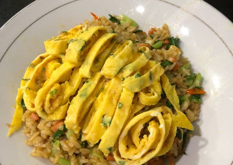 Nasi Goreng Salmon