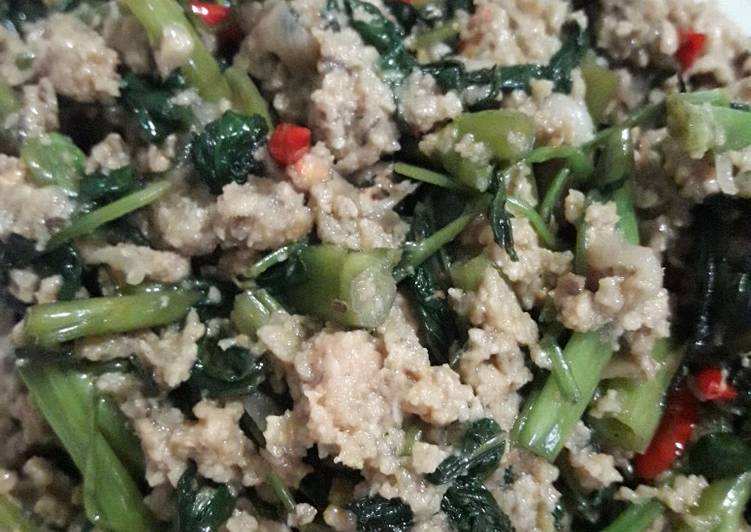 Tumis kangkung + oncom