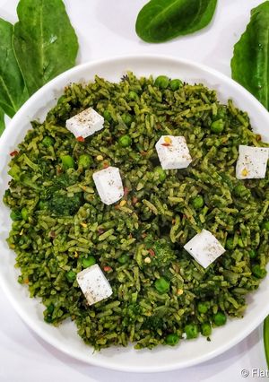 A picture of Palak Paneer Pulao.