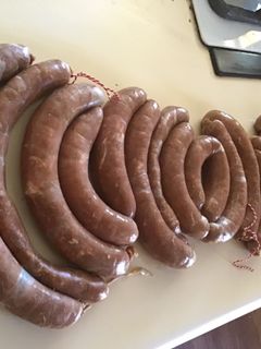 A picture of California Farm Frankfurter Hot Dogs.