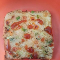 A picture of Bread pizza.