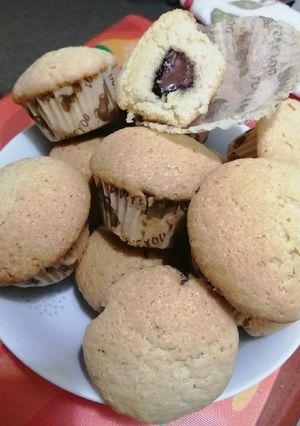 Una foto de Muffins de Vainilla con Centro de Nutella 🌰🍫