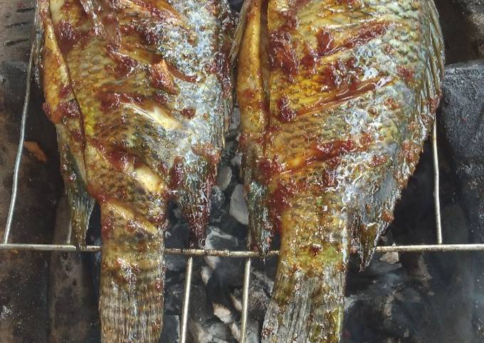 Ikan nila bakar