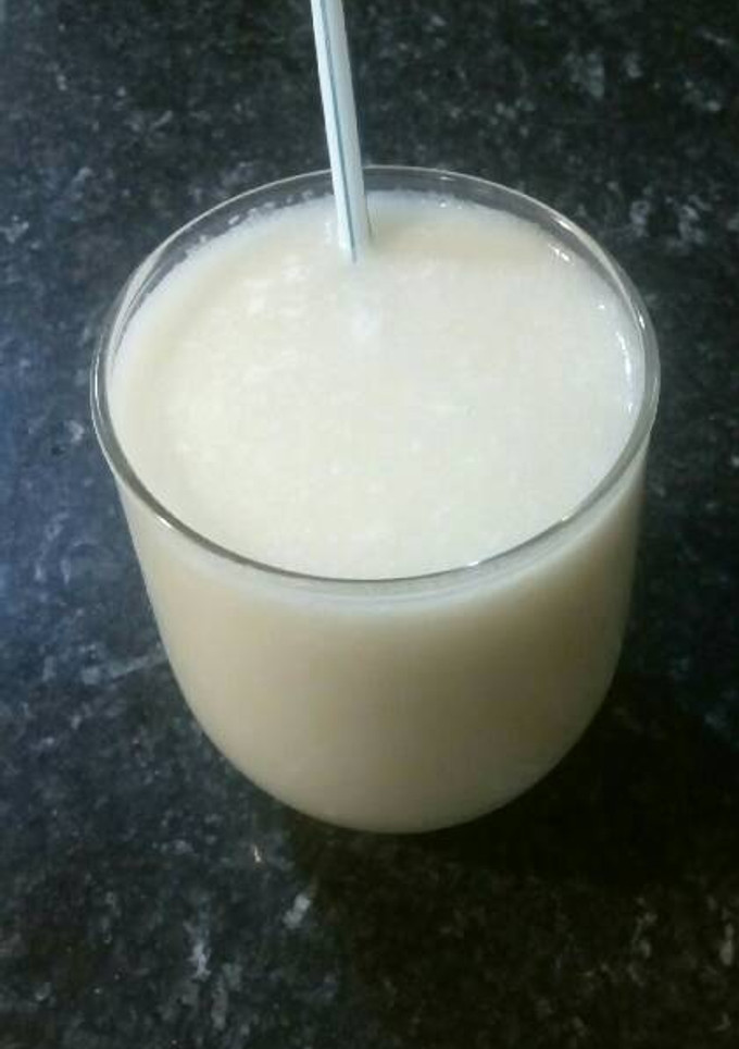 Una foto de Batido de melón con bebida de avena