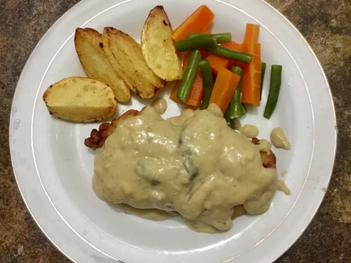 Cara Mudah Membuat Resep Steak ayam saus mushroom yang Lezat Anti Ribet, Mantap