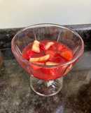 Fresas y plátanos con naranjas de sangre