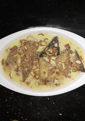ஷாஹி துக்டா (Shahi tukda recipe in tamil) செய்முறை முக்கிய புகைப்படம்