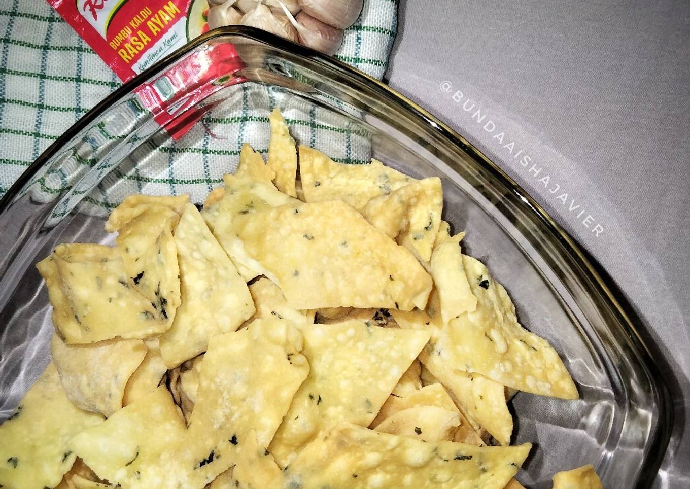 Kue Bawang