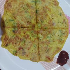 A picture of Moonglet or vegetarian omelette.