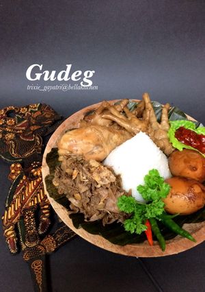 Foto resep Gudeg Ayam Telor