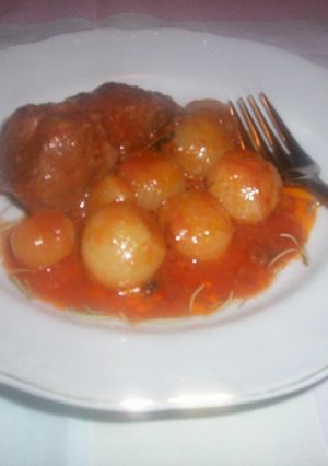 A picture of Beef Stifado.