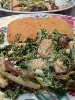 Una foto de Delicias verdes🌿🌿: Setas shiitake🍄🍄