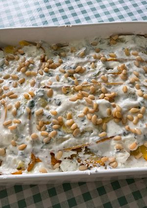 Une photo de Courgettes jaunes grillées sauce crème,feta, menthe