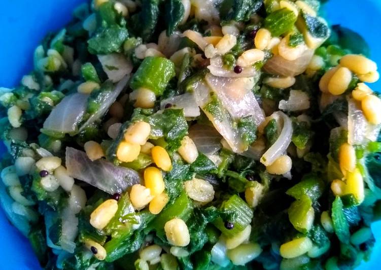 Step-by-Step Guide to Prepare Favorite Pumpkin leaves (saag) with Moong dal