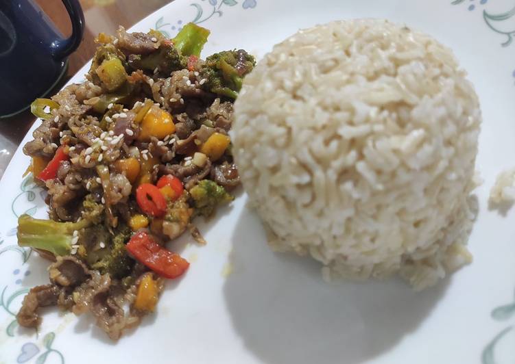 Mango beef brocolli