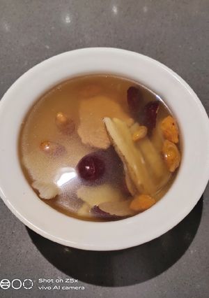 A picture of Herbal Soup.