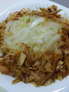 日式檸香涼拌洋蔥 的食譜成品照片