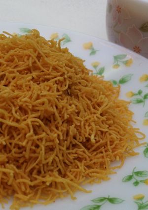 A picture of Oma Podi.