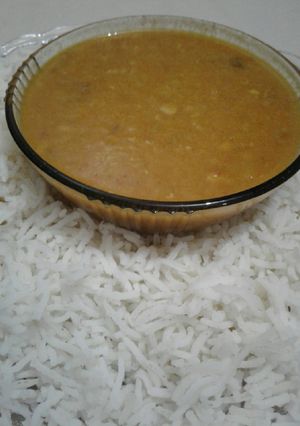 A picture of Masale wali daal & Rice.