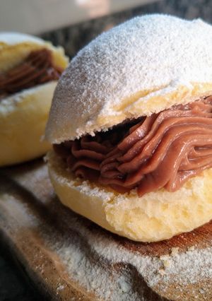 Una foto de Berlinesas horneadas con Crema pastelera Nutella💣