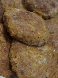 A picture of Noodles kabab.
