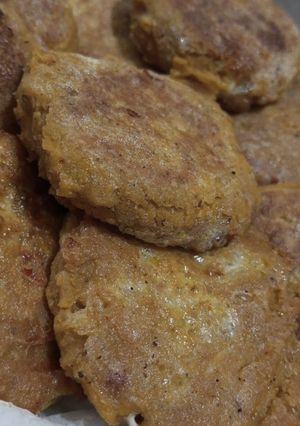 A picture of Noodles kabab.