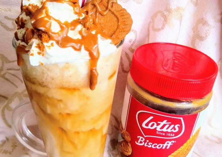 Steps to Prepare Speedy Biscoff Milkshake (Low Cal Treat!)