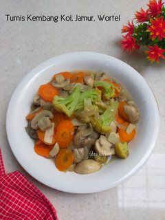Foto resep Tumis Kembang Kol, Jamur, Wortel